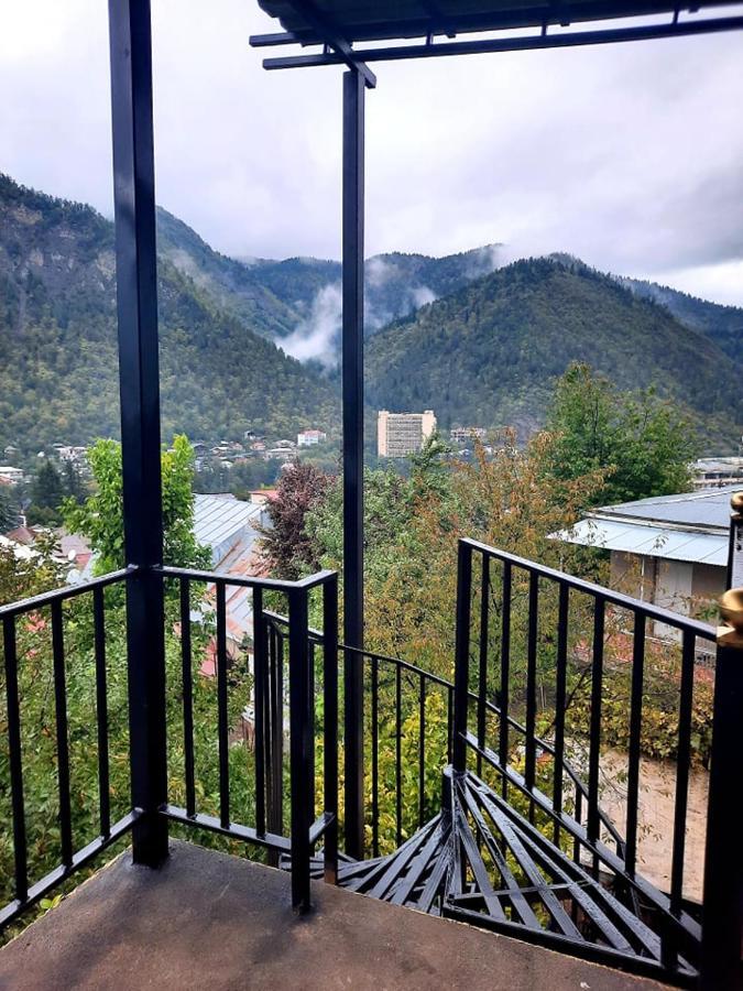 Guest House Bochora Borjomi Εξωτερικό φωτογραφία